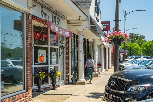 Visit small boutiques and casual eateries at Newtown Square Shopping Center.