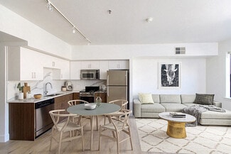 1123 18th St, Sacramento, CA 95811