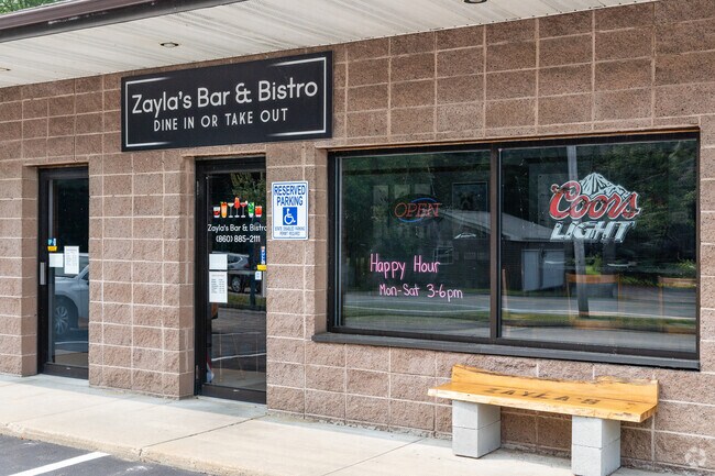 Stop into Zayla's Bar and Bistro in Bozrah for Italian inspired fare.