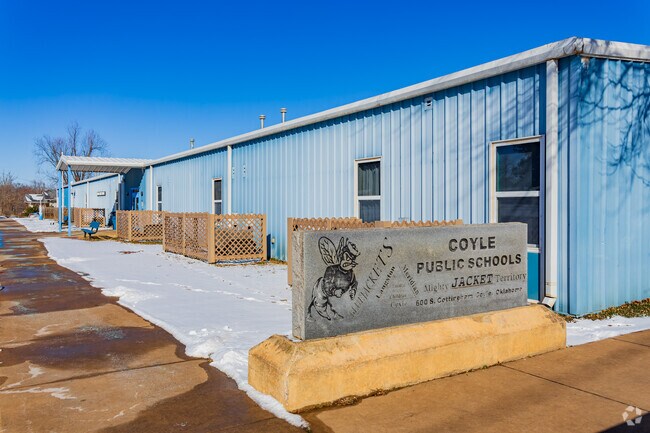 Coyle High School provides education in the neighborhood of Coyle.