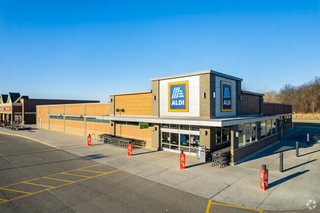 Aldi in Warren offers all your home cooking needs at affordable prices.