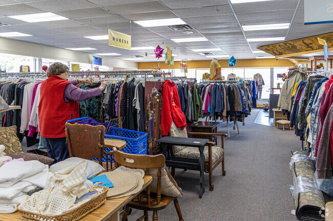 DIBS! On Resale offers Sheldon Park shoppers vintage and secondhand clothing and furniture.
