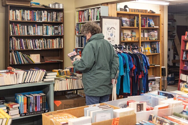 Bridgton Books has a 4.8-star rating on Google Maps.