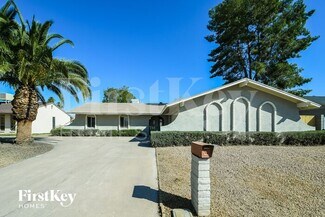 12414 N Columbine Dr, Phoenix, AZ 85029