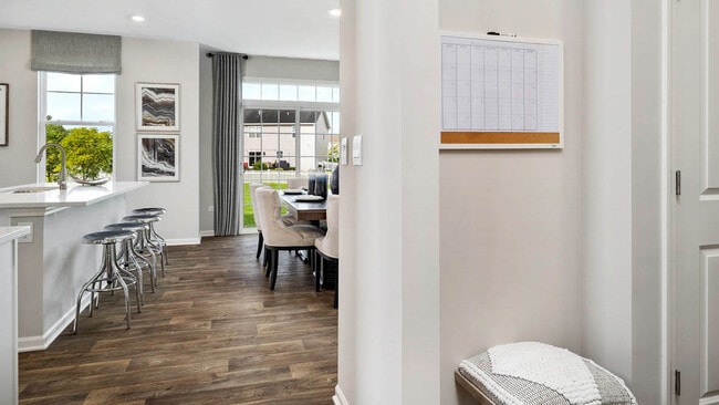 978 Garnet Ln, Montgomery, IL 60538 - photo 5