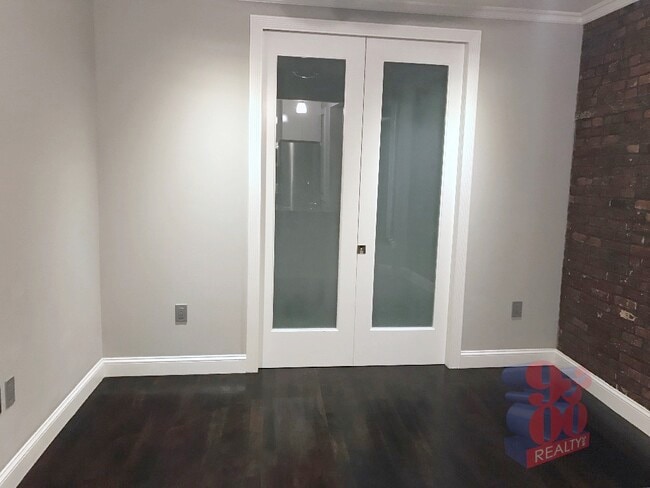 246 Mott St unit 17, New York, NY 10012 - photo 7