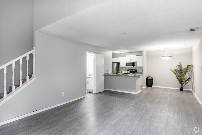 1BR, 1.5BA - 1003SF (A1B Victorian Townhome)