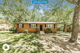 1129 Roebuck Lawn Dr, Birmingham, AL 35215
