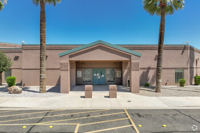Montecito Community School in central Phoenix was founded in 1998.