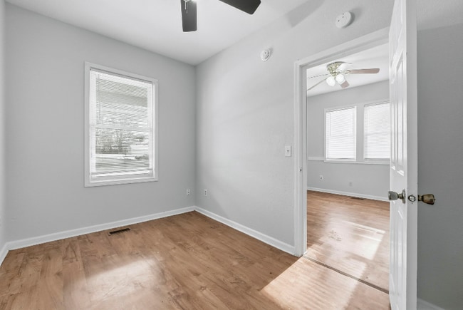 1625 Sherman Blvd, Fort Wayne, IN 46808 - photo 7