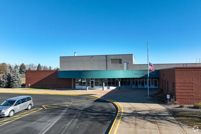 Dakota Ridge School offers hands on learning and community involvement.