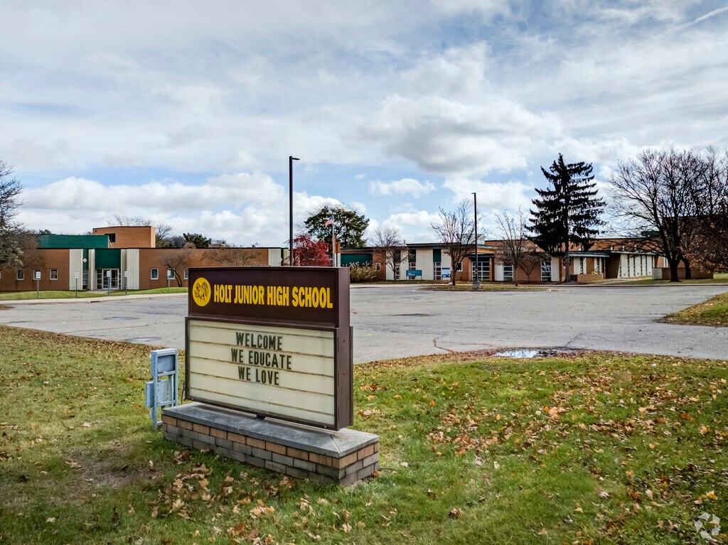 Kids are challenged to excel at Holt Junior High School.