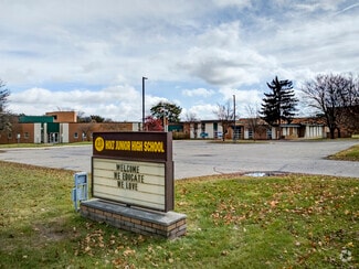 Holt Junior High School