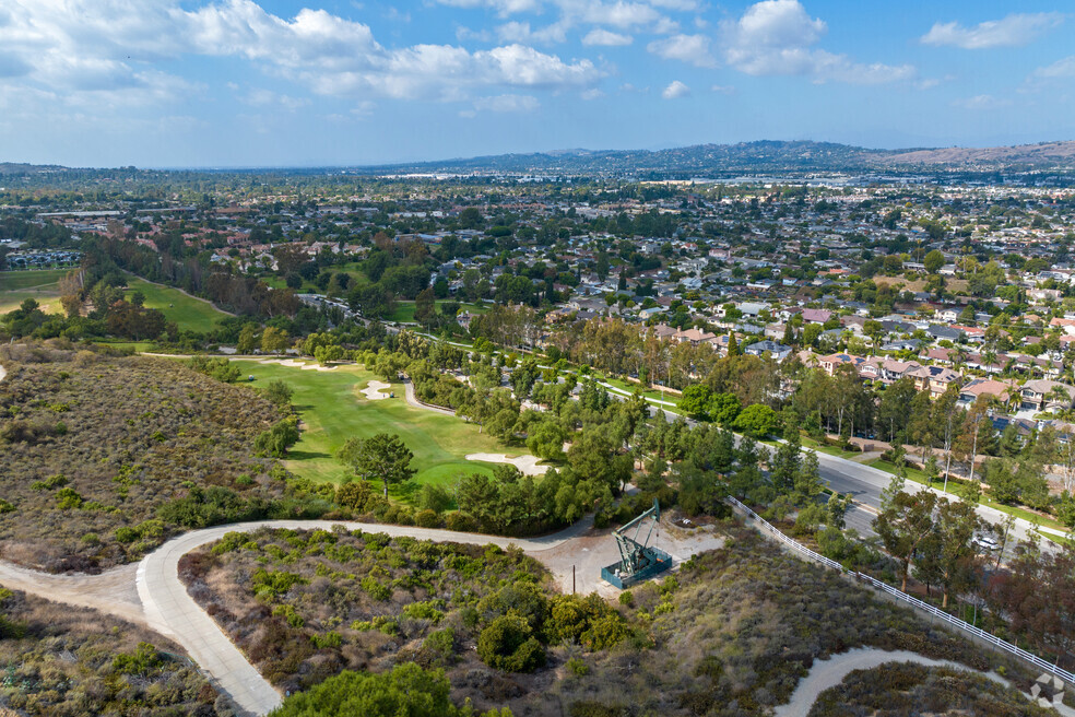 Neighborhood_Rolling_Hills_v1_10262023