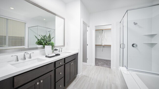 10842 Coral Reef Ln, Stockton, CA 95219 - photo 6