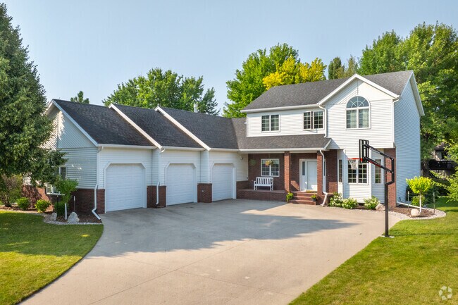 Large lots are a common sight for many homes in River Drive.