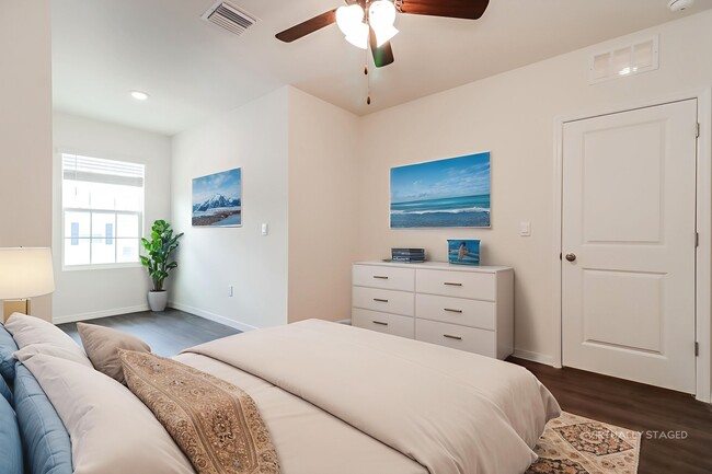 11882 Stoneport Place, Riverview, FL 33569 - photo 4