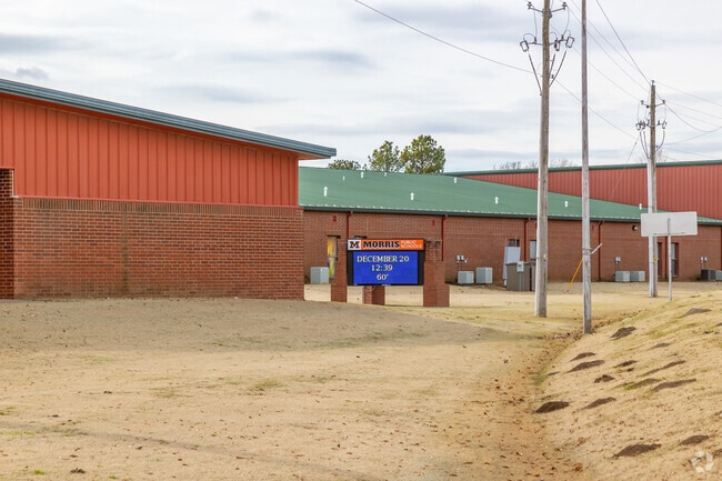 Morris Middle School offers a dynamic learning environment.