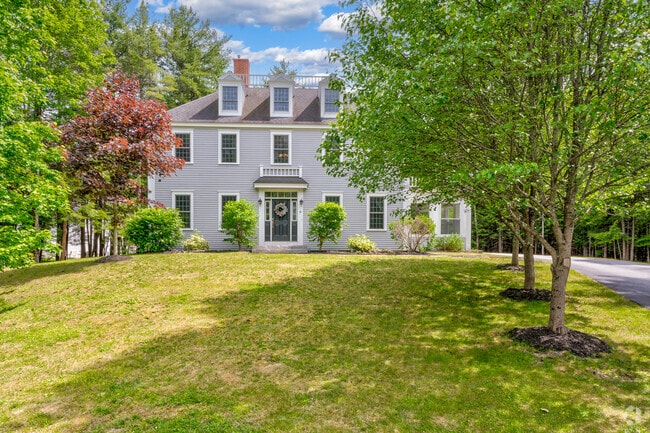 Colonial style homes on large lots are a common sight in the Outer Falmouth neighborhood.
