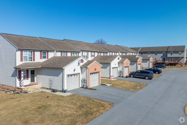Townhouse communities built in the 1980s and ‘90s make up a sizable portion of the housing in Pleasant Hill.