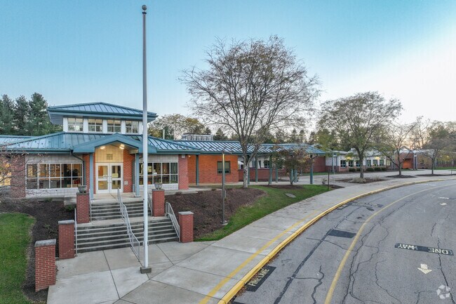 Bradford Woods Elementary School has 369 students in grades K-5.