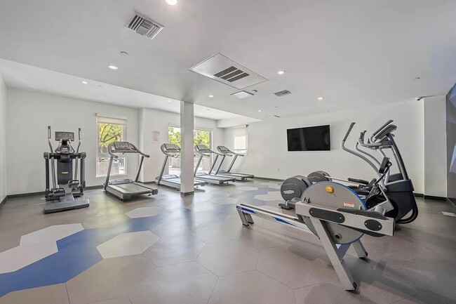 5875 Interceptor St unit Petite Retreat 106B-, Los Angeles, CA 90045 - photo 6