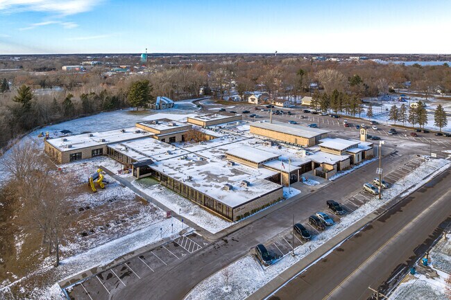 St Peter Elementary is located in Forest Lake, MN.