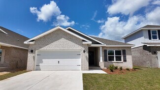8126 Fir Tree Dr, Milton, FL 32583