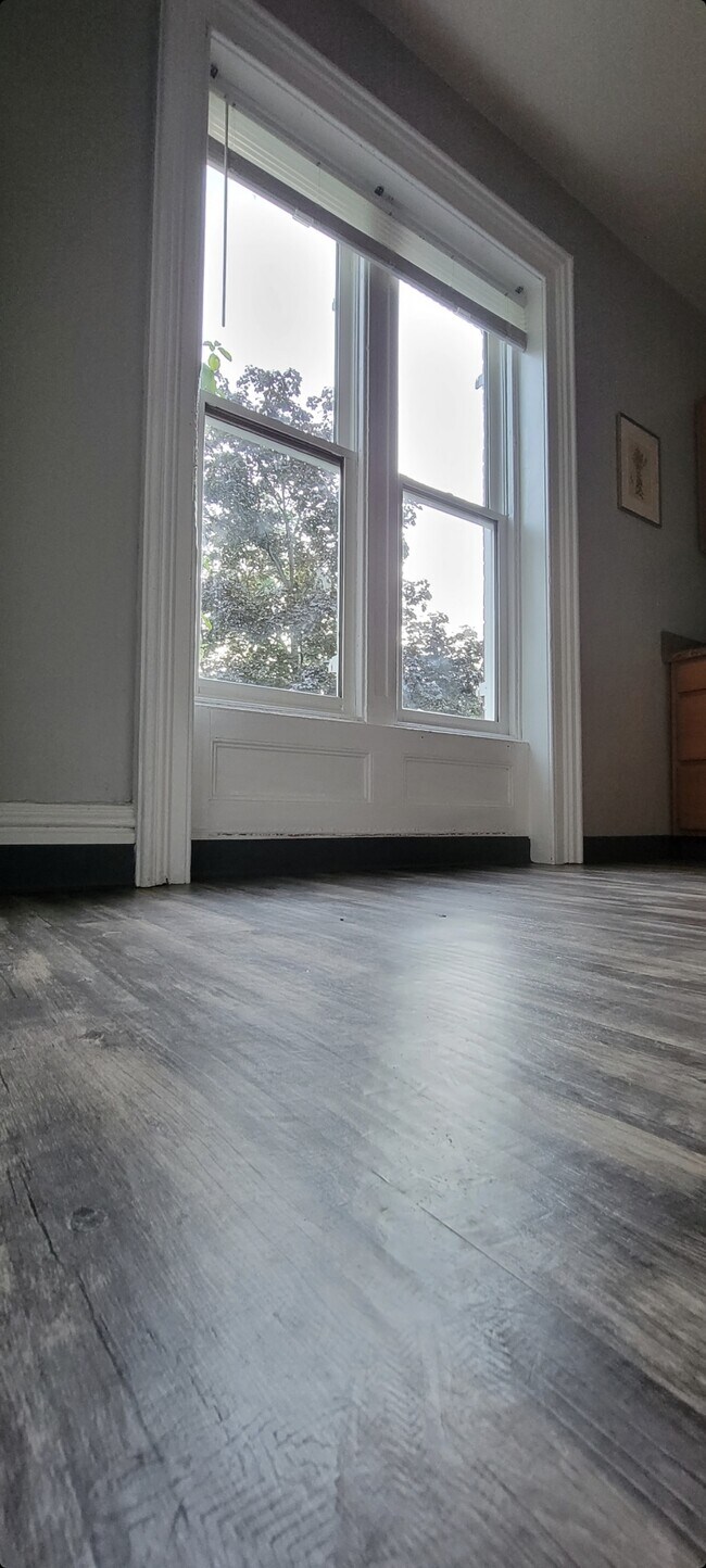 176 Montgomery St unit 3, Newburgh, NY 12550 - photo 4