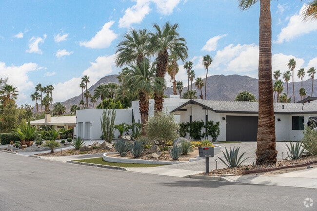 Discover the diverse architectural styles and unique home designs found throughout South Palm Desert.
