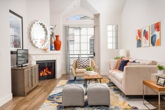 630 S Masselin Ave, Los Angeles, CA 90036