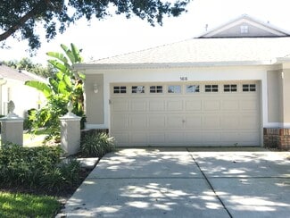 5818 Phoebenest Dr Unit Villa, Lithia, FL 33547