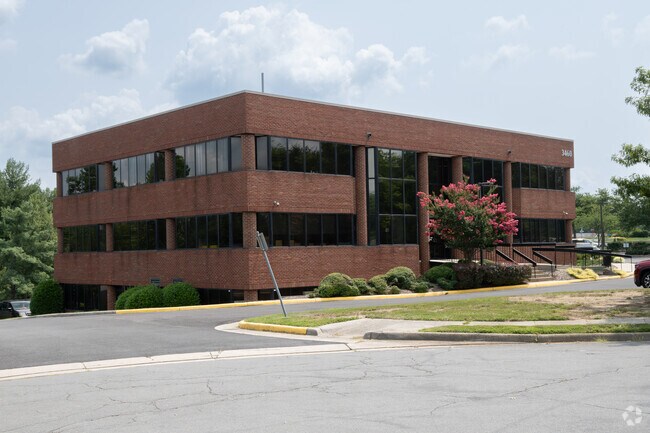 Richard Milburn High School building in Lake Ridge.