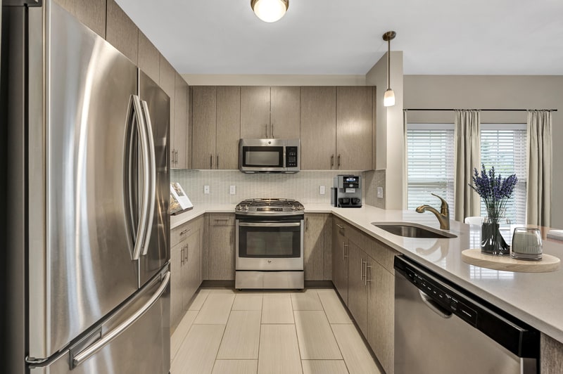 Aspen Green at Simsbury, Weatogue, CT 06089 - photo 1