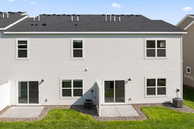 358 Trenton Ln, West Saint Paul, MN 55118 - photo 2