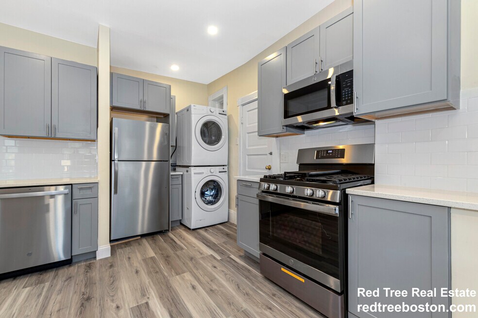 46 Brackett St unit 3, Brighton, MA 02135 - photo 1