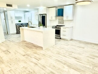 3594 Alder Dr, West Palm Beach, FL 33417