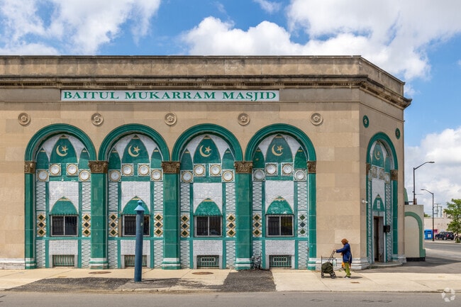 The Baitul Mukarram Masjid in Campau-Banglatown has calls to prayer multiple times a day.