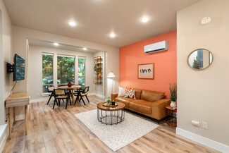 1805 SE Madison St Unit 102, Portland, OR 97214