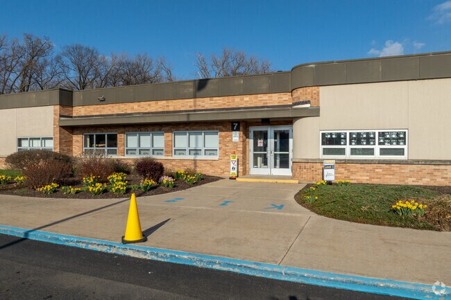 Drop the kids at Jefferson Elementary School.