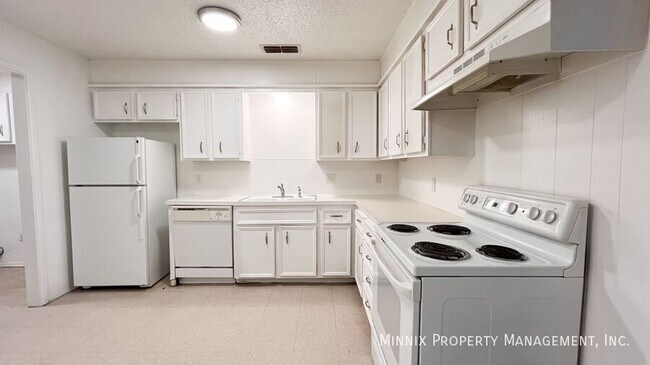 5214 38th St unit B, Lubbock, TX 79414 - photo 3