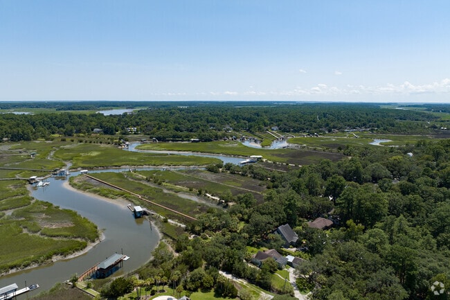 Private docks dot the local river on Norwood-Wylly Island.