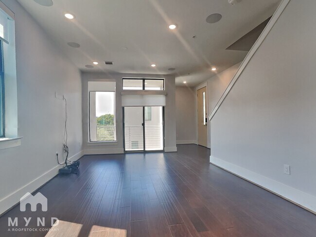 Parc at Midtown unit A214, Houston, TX 77004 - photo 7