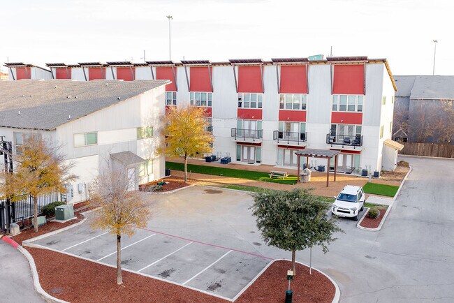 Peanut Factory, San Antonio, TX 78207 - photo 7