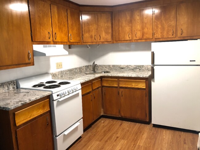 1233 Main St unit E, Holden, MA 01520 - photo 5