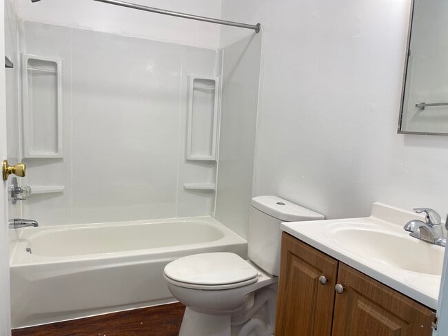 4048 Ogden St unit B, Philadelphia, PA 19104 - photo 3