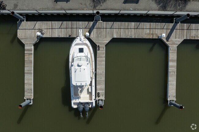 South Nyack residents can dock their boats at a private marina on the Hudson River.