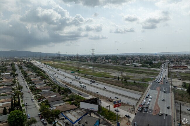 Located adjacent to I-605, the neighborhood offers residents convenient access to various destinations.