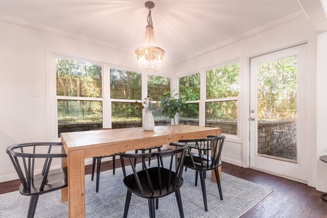 318 SW 27th St unit ID1359097P, Gainesville, FL 32607 - photo 5