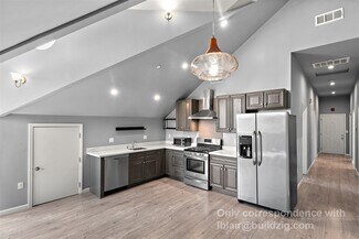 404 Webster St, Oakland, CA 94607
